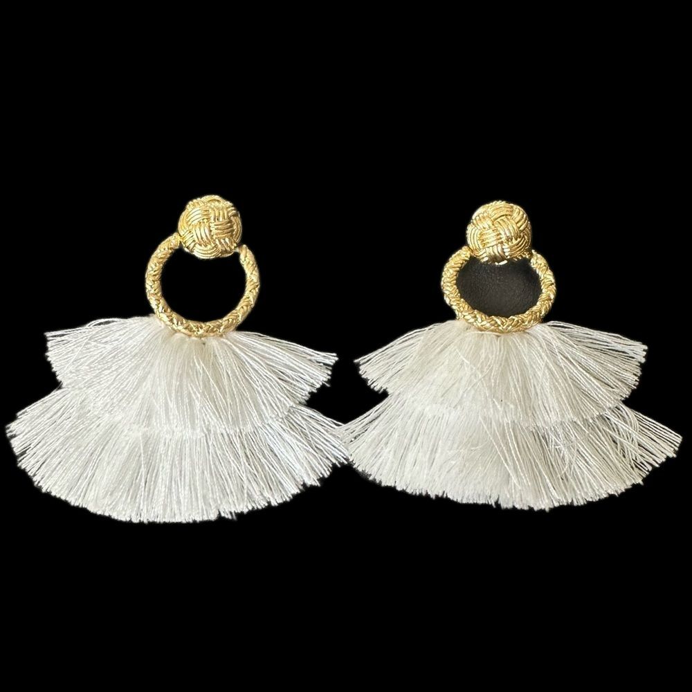 For Love & Lemons - Loop Fringe Door knocker Post Earrings Gold / White